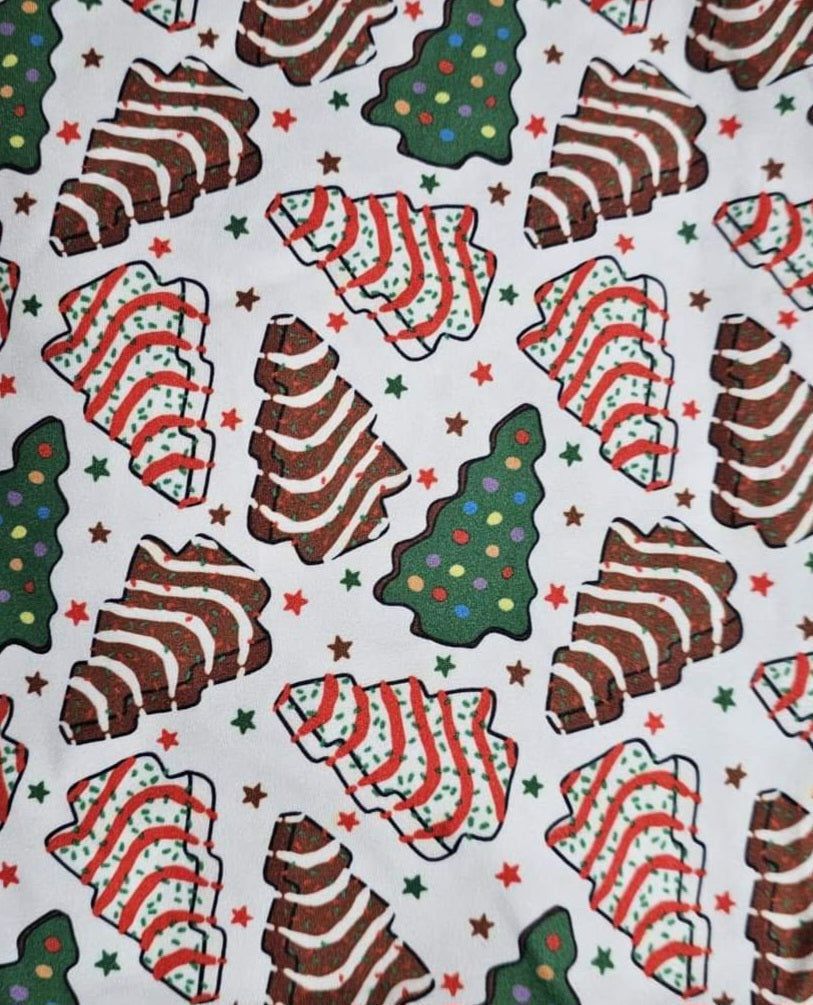 Bows: Christmas Tree Cakes