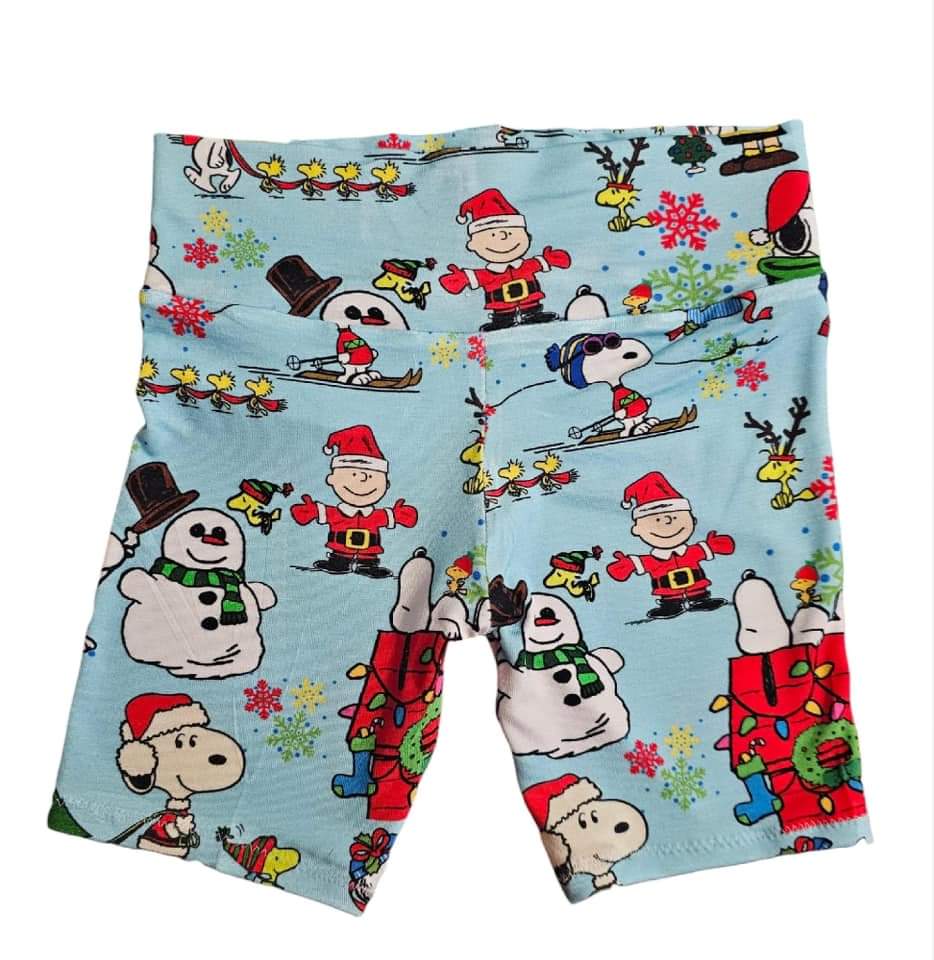 RTS Sn00py Christmas shorts 2T